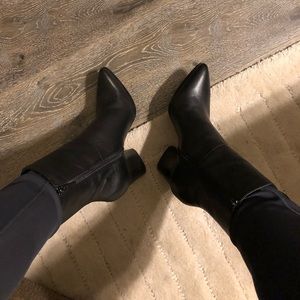 Donald Pliner Booties